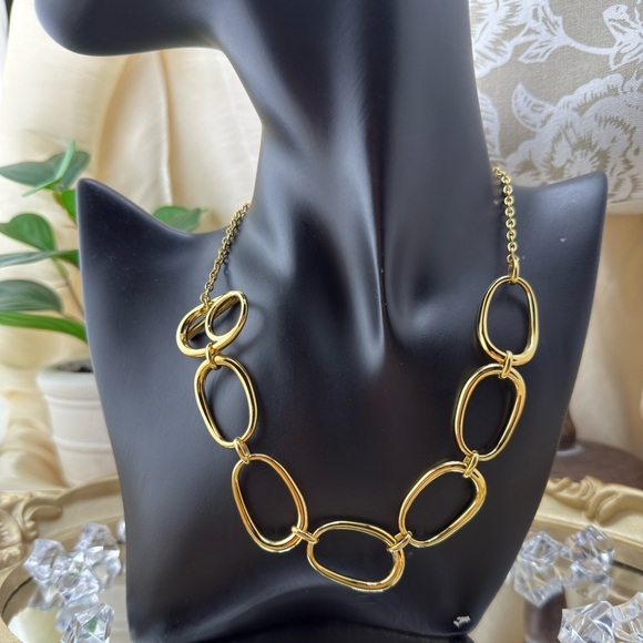 Modern Chunky Gold Chain Necklace – 16.9” Stainless Steel - Picture 17 of 17